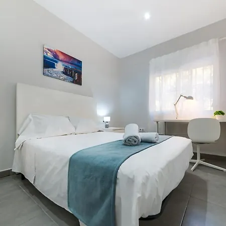 Apartamento Plaza De La Fuente Apartment *